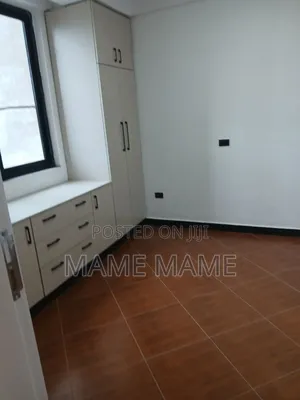 5bdrm Villa in Addis Abeba, Bole for sale