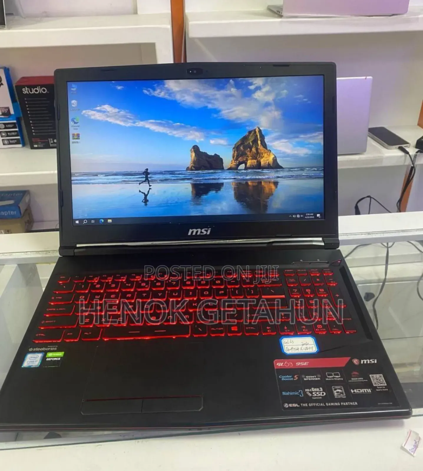 New Laptop MSI GF63 16GB Intel Core I7 SSD 512GB