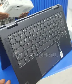 New Laptop Lenovo Yoga 7i 16GB Intel Core i7 SSD 512GB