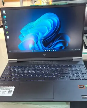 New Laptop HP Victus 15 16GB AMD Ryzen 5 SSD 512GB