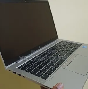 New Laptop HP EliteBook 840 G8 16GB Intel Core I7 SSD 512GB