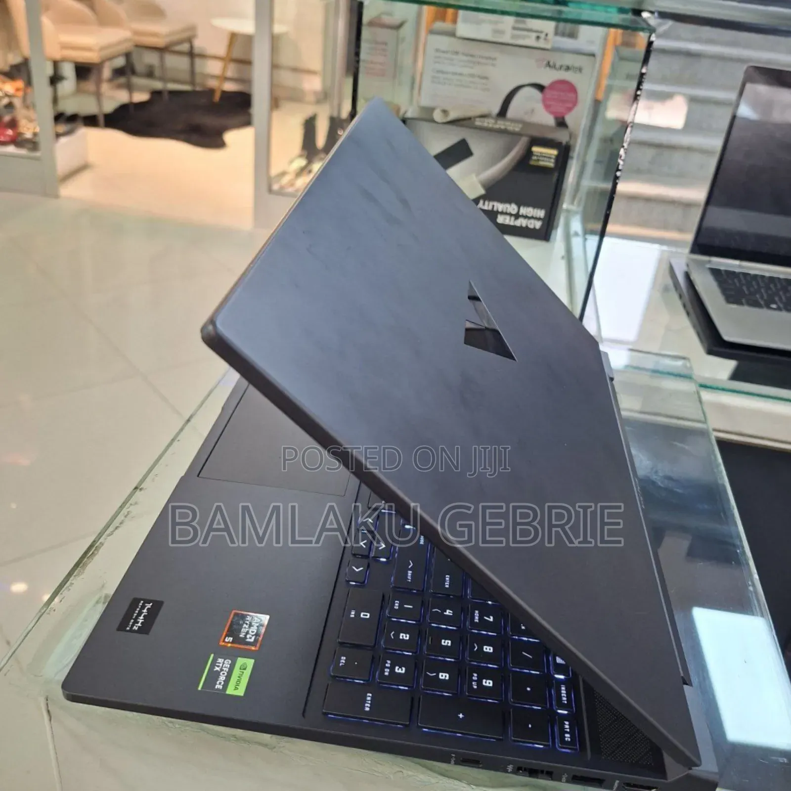 New Laptop HP Victus 15 16GB AMD Ryzen 5 SSD 512GB