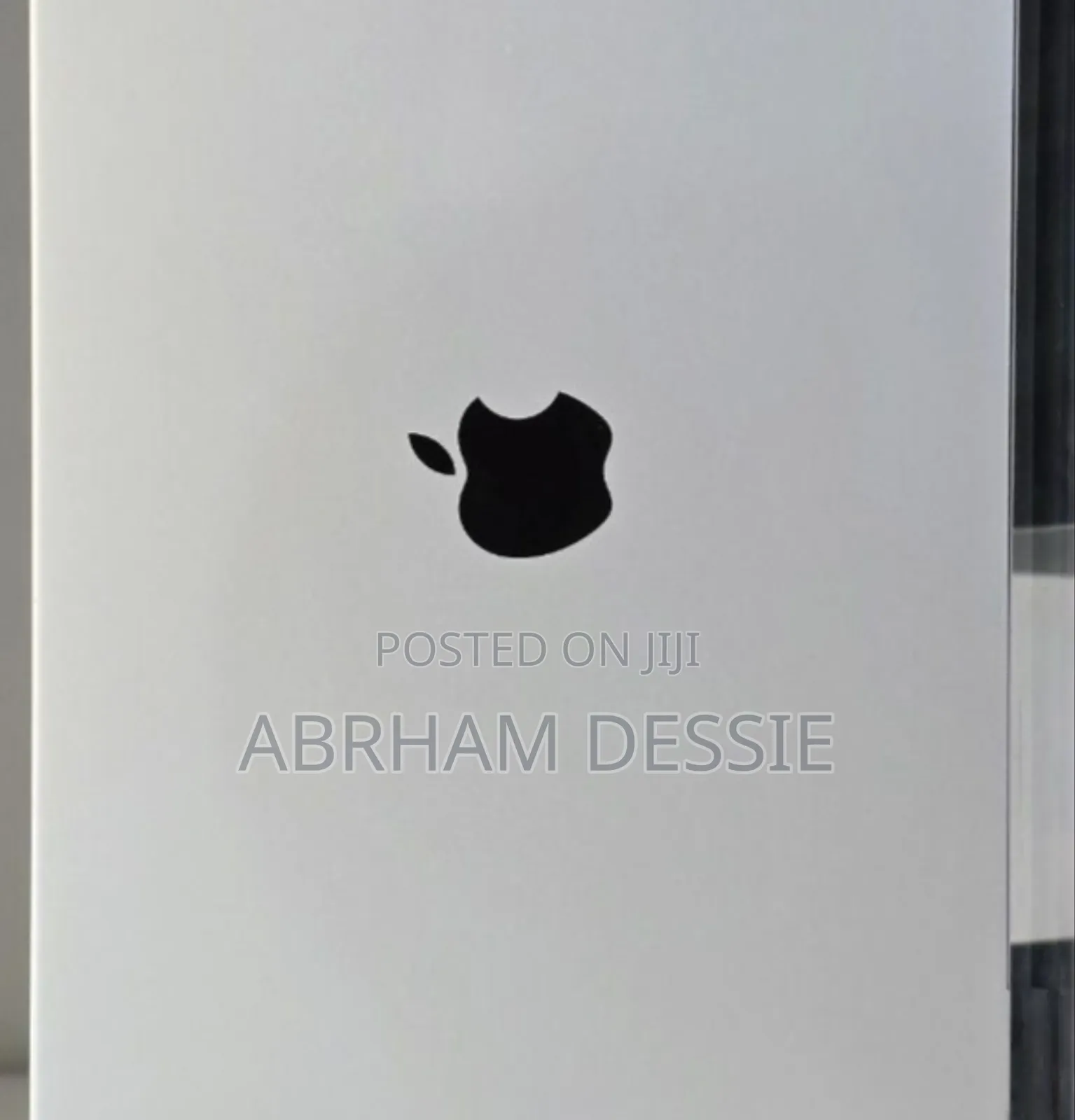 New Laptop Apple MacBook Pro M1 16GB Apple M1 Pro SSD 1T