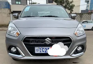 Photo - Suzuki Dzire 2022 Silver