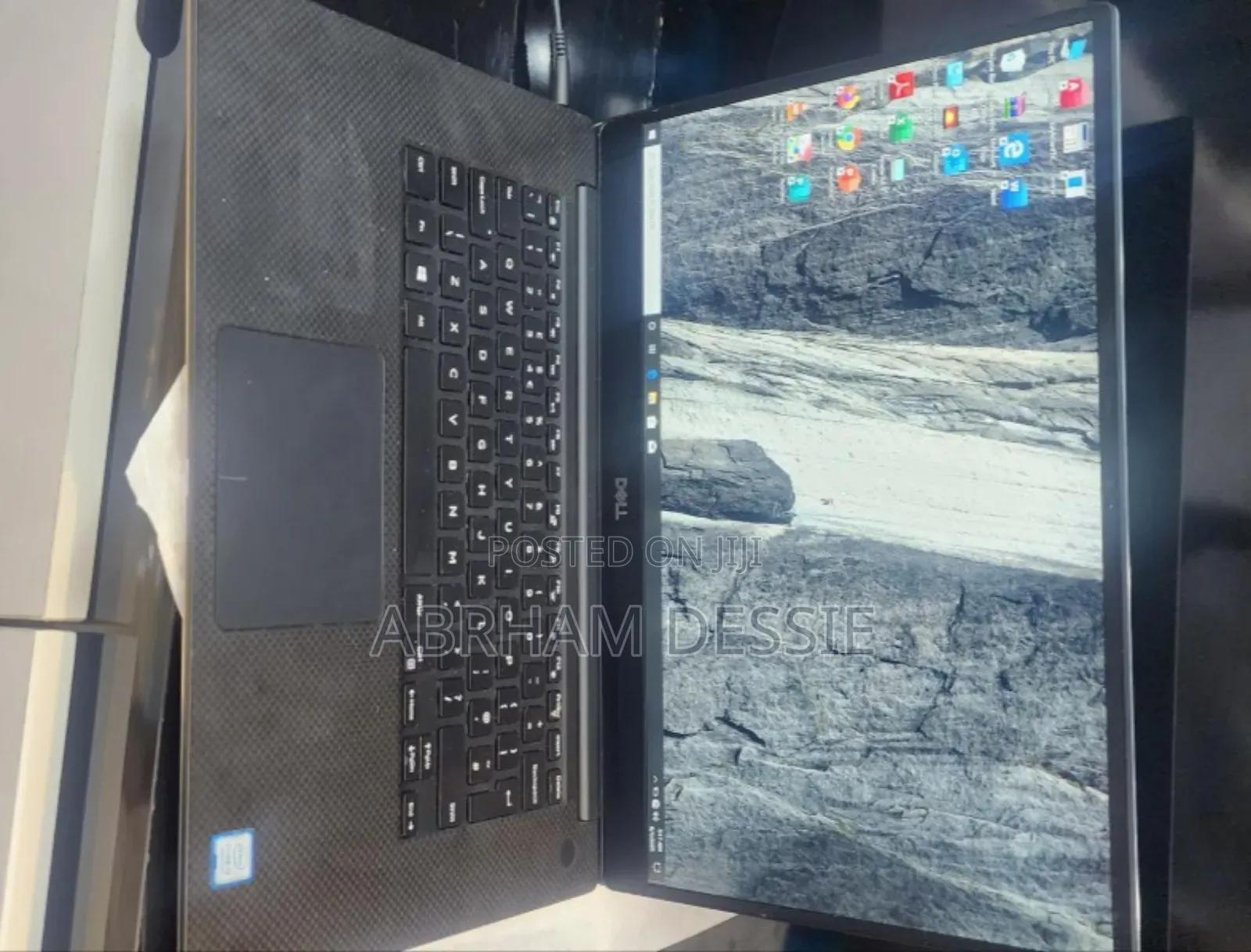 New Laptop Dell 16GB Intel Core I5 SSD 512GB