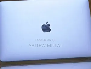 New Laptop Apple MacBook Pro 2022 M2 8GB Apple M2 SSD 256GB