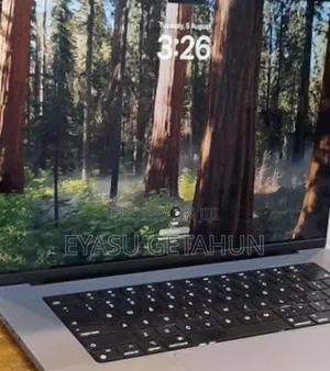 New Laptop Apple MacBook Pro 2021 M1 16GB Apple M1 Pro SSD 1T