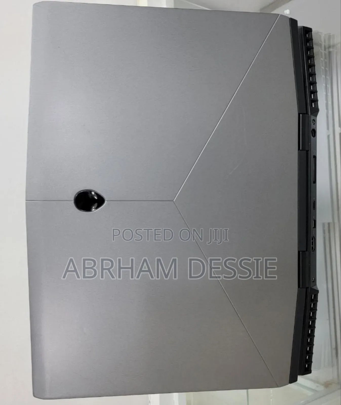 New Laptop Alienware Area-51m 16GB Intel Core I7 SSD 512GB