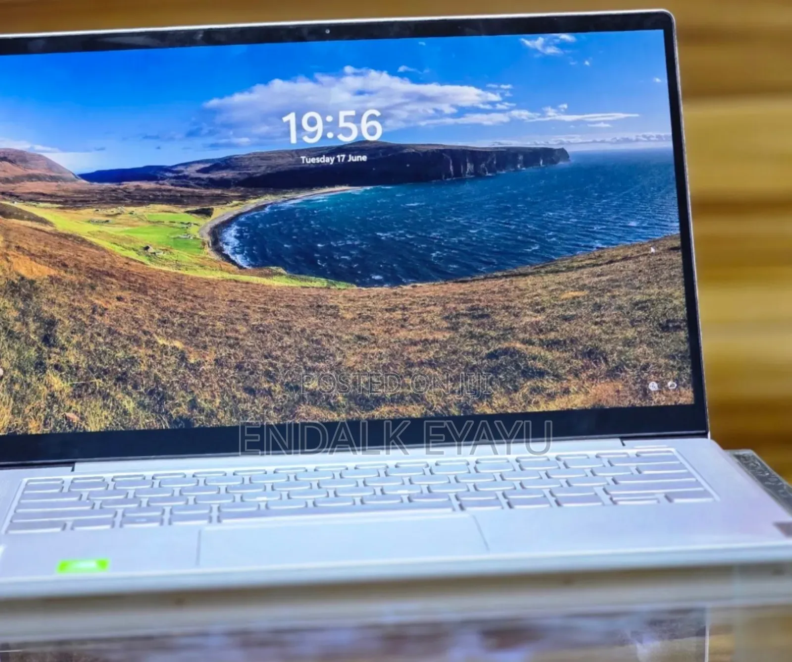 New Laptop Lenovo 8GB Intel Core I5 SSD 512GB