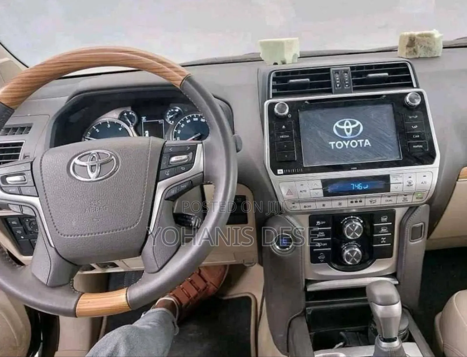 Toyota Land Cruiser Prado 2023 Gray