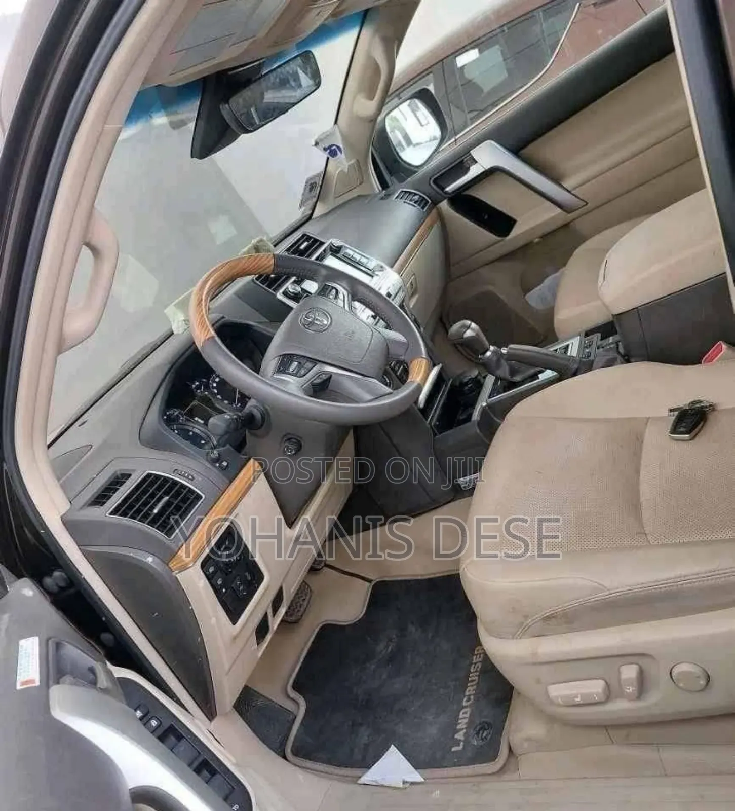 Toyota Land Cruiser Prado 2023 Gray