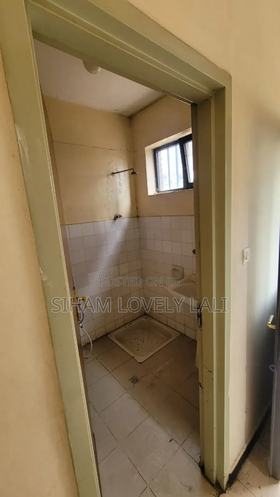 Furnished 3bdrm House in Ayat, Yeka for sale