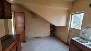 Furnished 3bdrm House in Ayat, Yeka for sale
