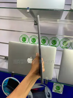 Apple iPad Air 128 GB Silver