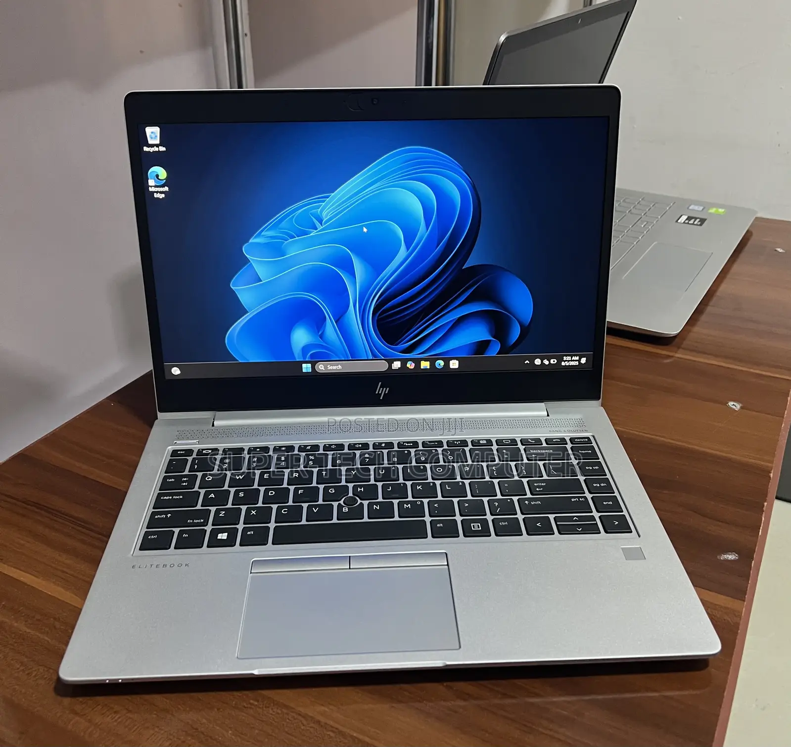 New Laptop HP EliteBook 840 G5 16GB Intel Core I7 SSD 512GB