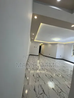 7bdrm House in Addis Abeba, Bole for sale