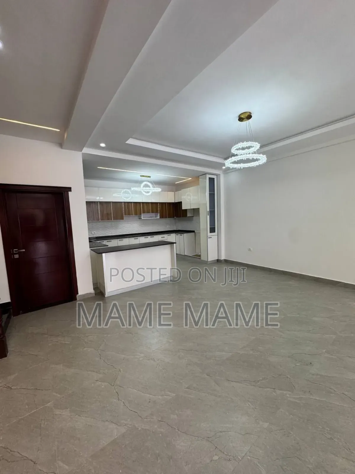 7bdrm House in Addis Abeba, Bole for sale