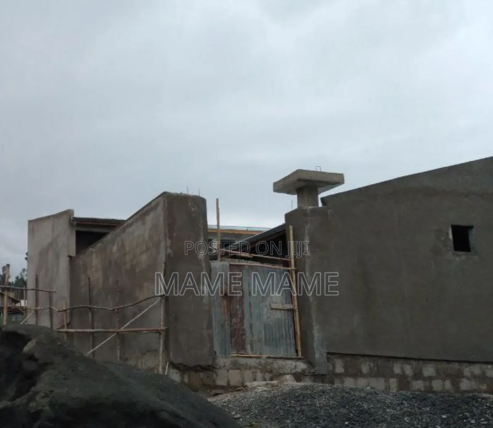 5bdrm House in Addis Abeba, Bole for sale