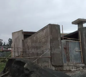 5bdrm House in Addis Abeba, Bole for sale