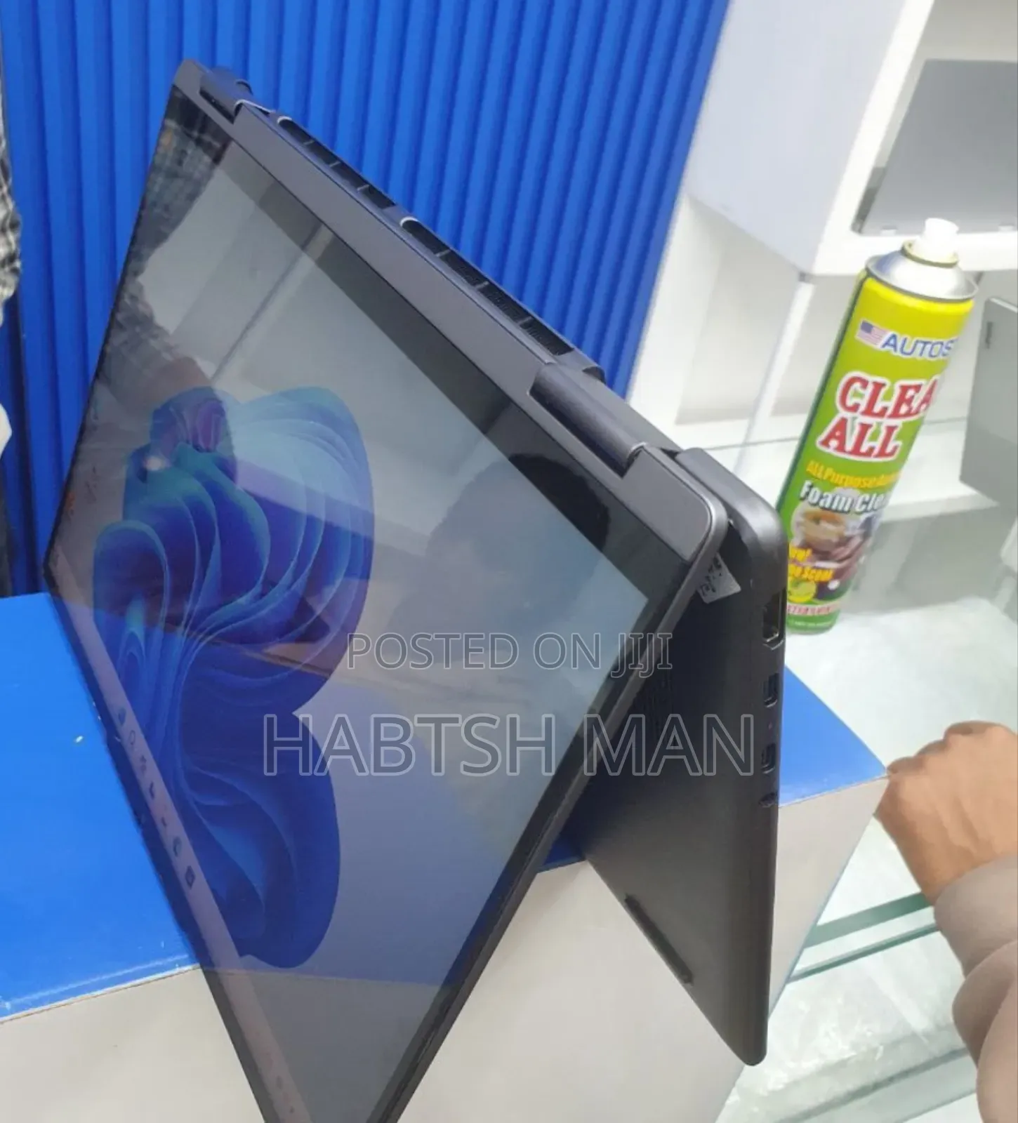 New Laptop Lenovo Yoga 7i 16GB Intel Core I7 SSD 512GB