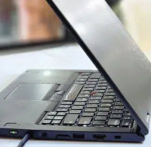 New Laptop Lenovo ThinkPad Yoga 370 8GB Intel Core I5 SSD 512GB