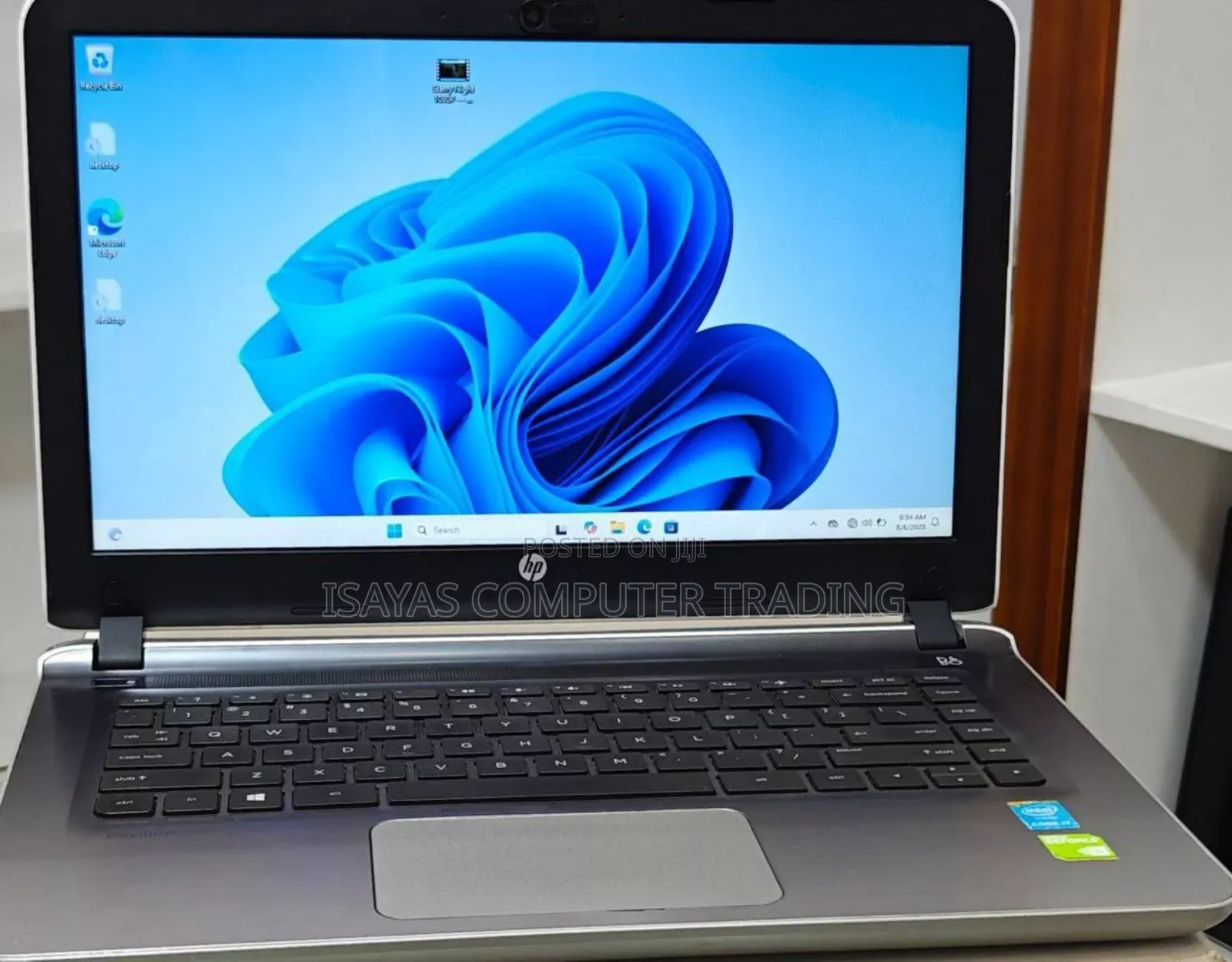 New Laptop HP Pavilion 14 8GB Intel Core I7 SSD 256GB