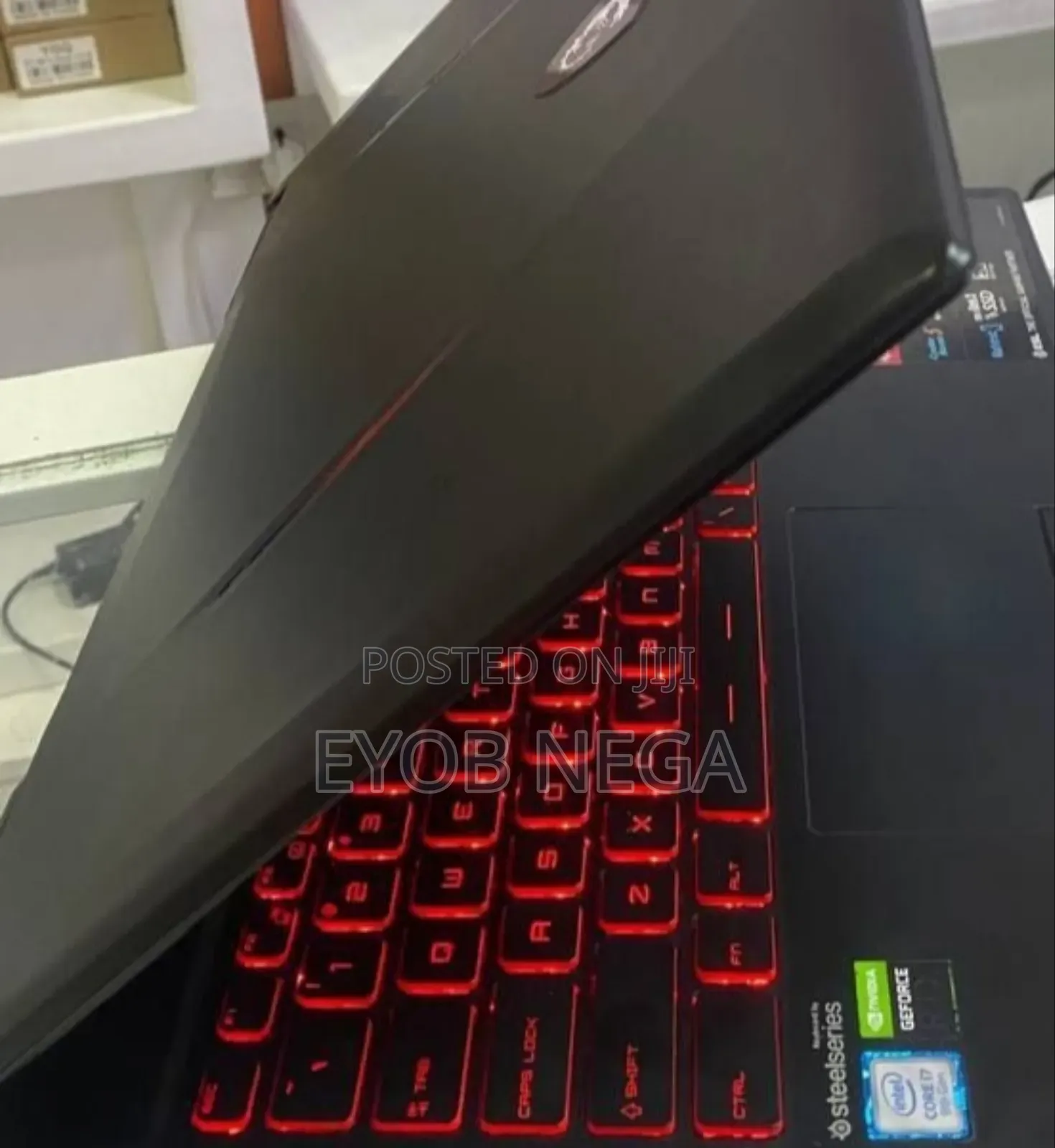 Laptop MSI 16GB Intel Core I7 SSD 512GB