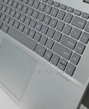 New Laptop HP Envy X360 8GB Intel Core I5 SSD 512GB