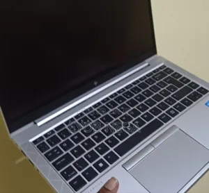 Photo - New Laptop HP EliteBook 840 G8 16GB Intel Core I7 SSD 512GB