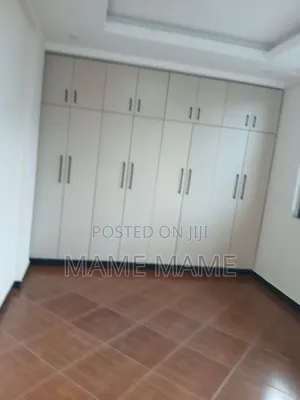 6bdrm House in Addis Abeba, Bole for sale