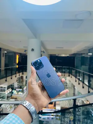 Photo - Apple iPhone 14 Pro Max 128 GB Blue