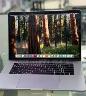 New Laptop Apple MacBook Pro 2019 16GB Intel Core I9 SSD 512GB