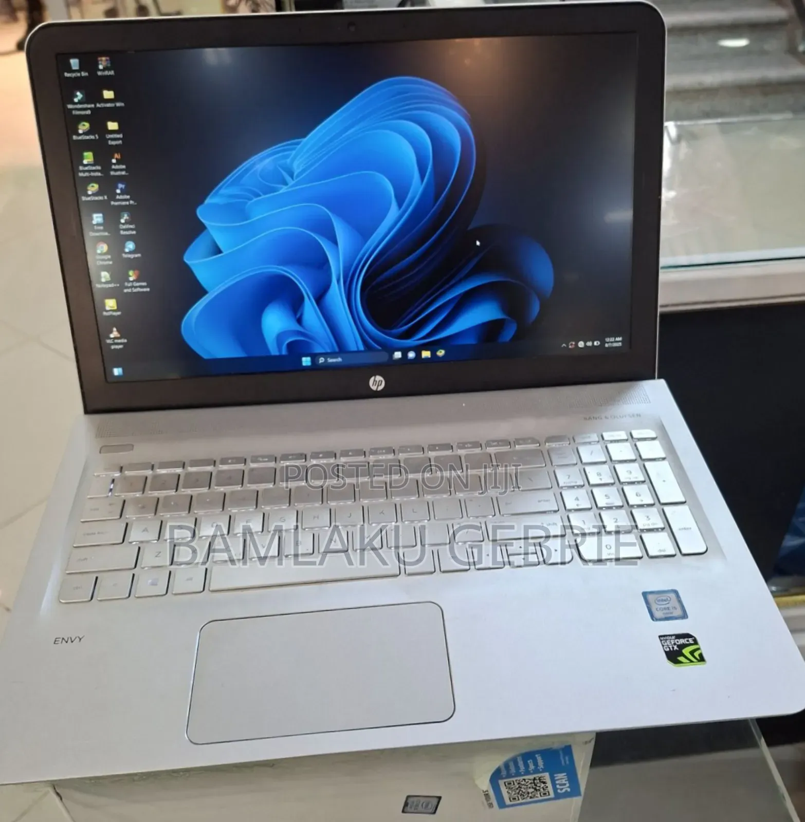 New Laptop HP Envy 16 Gaming 16-H1023dx 12GB Intel Core I5 SSD 1T