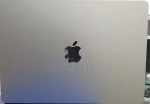 Photo - New Laptop Apple MacBook Air 2024 M3 13-Inch 16GB Apple M3 SSD 512GB