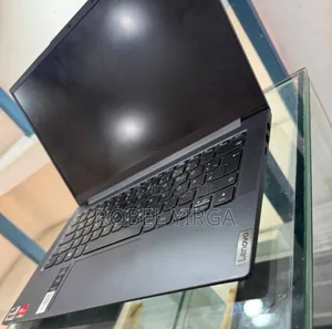Photo - New Laptop Lenovo Yoga 700 16GB AMD Ryzen 7 SSD 512GB
