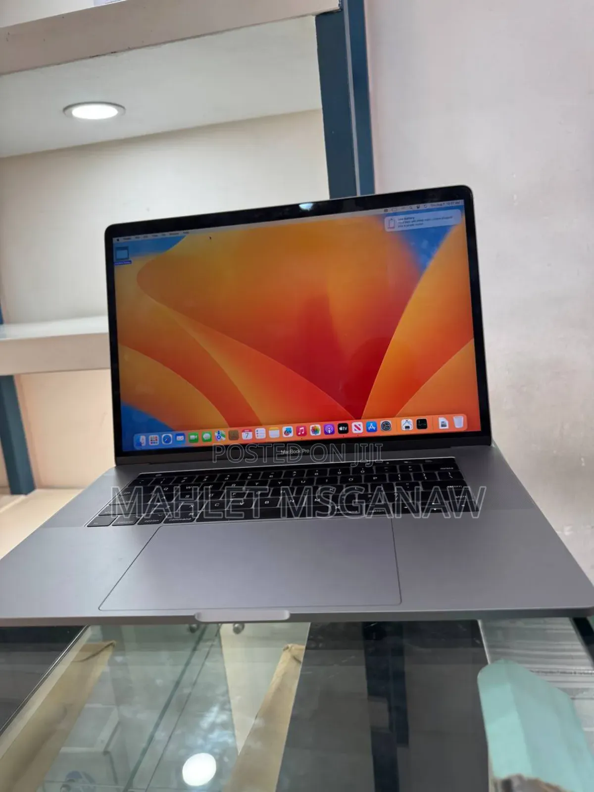 New Laptop Apple MacBook Pro 2017 16GB Intel Core I7 SSD 512GB