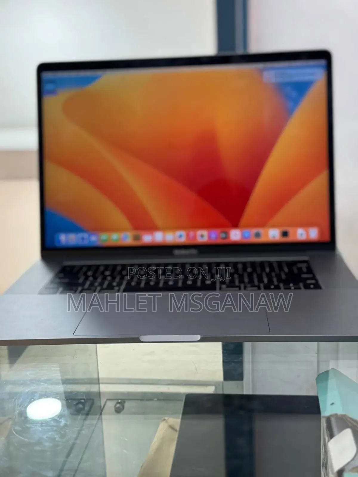 New Laptop Apple MacBook Pro 2017 16GB Intel Core I7 SSD 512GB