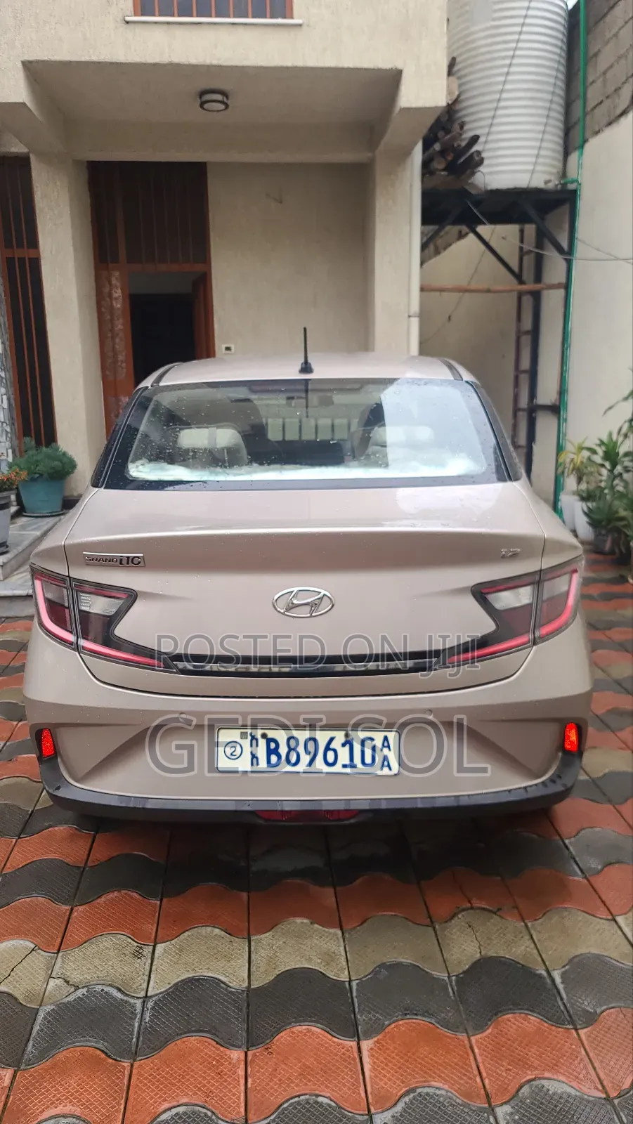 Hyundai I10 2021 Brown