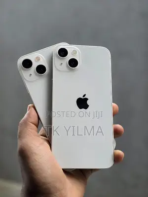 Photo - Apple iPhone 13 128 GB White