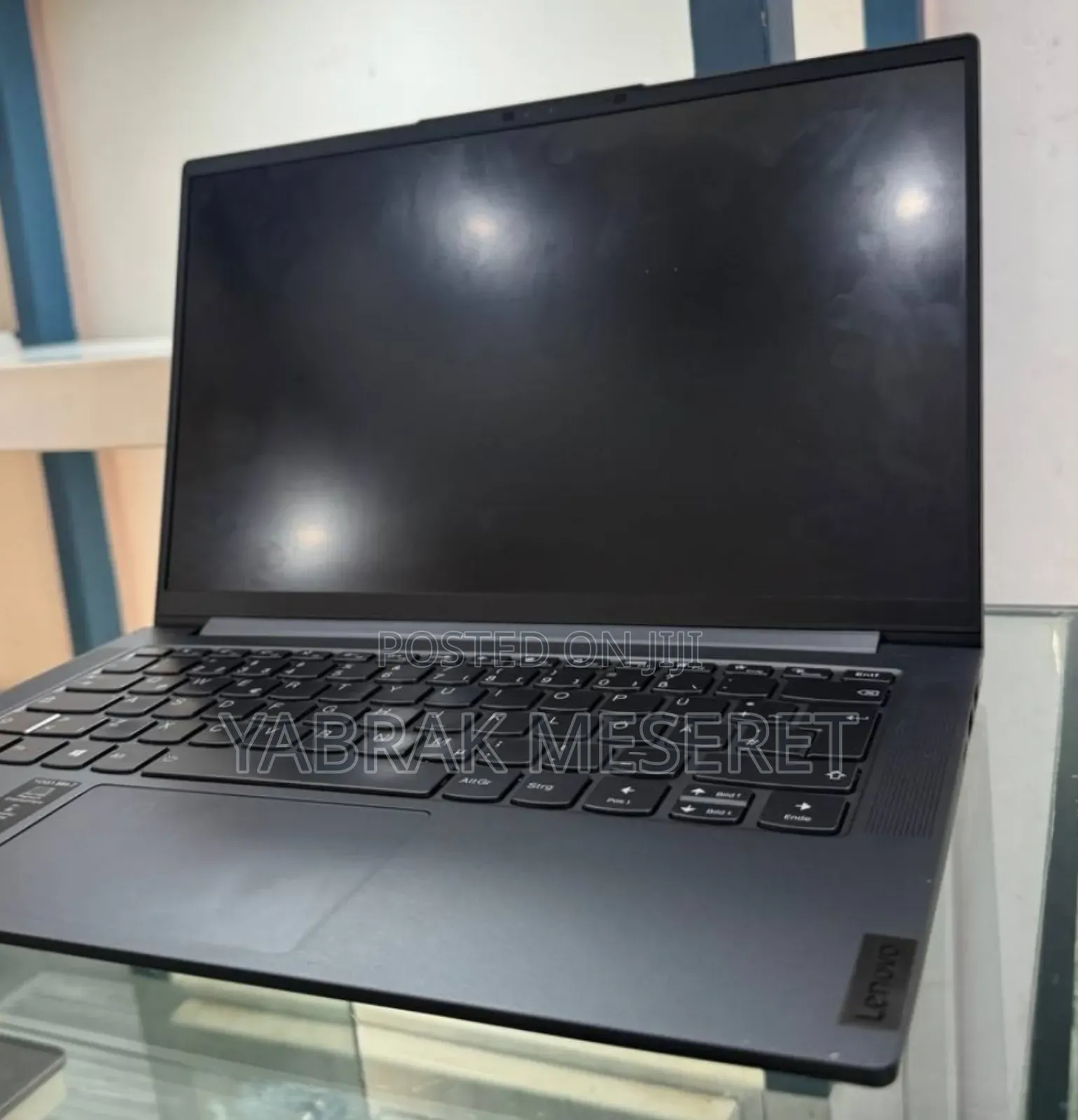 New Laptop Lenovo Yoga 7i 16GB AMD Ryzen 7 SSD 512GB