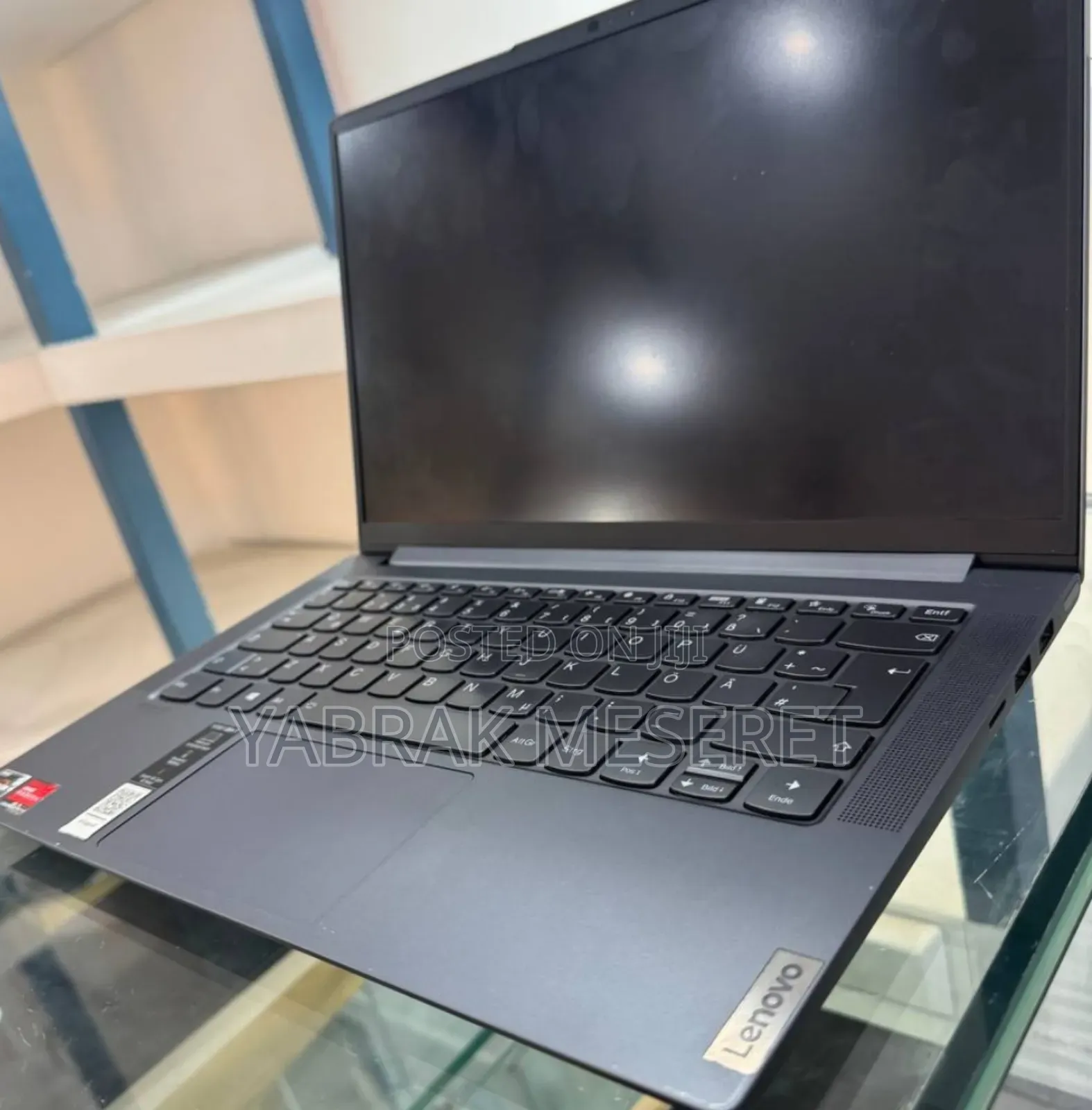 New Laptop Lenovo Yoga 7i 16GB AMD Ryzen 7 SSD 512GB