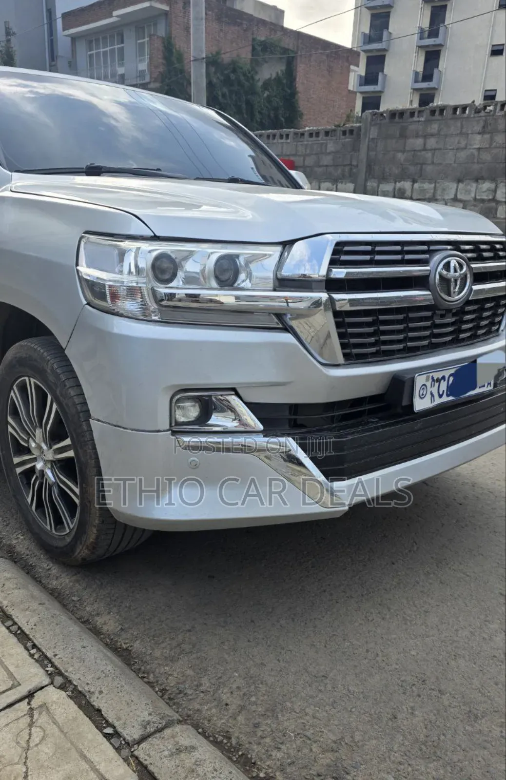 Toyota Land Cruiser 2011 Silver