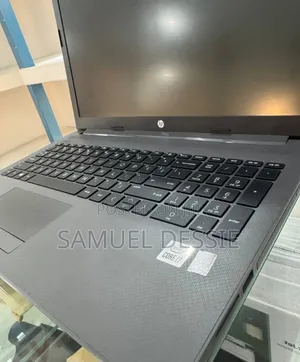 New Laptop HP Stream Notebook 8GB Intel Core I7 HDD 1T