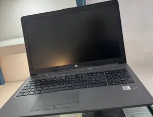 New Laptop HP Stream Notebook 8GB Intel Core I7 HDD 1T