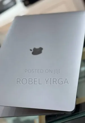 New Laptop Apple MacBook Pro M1 16GB Intel Core I7 SSD 512GB