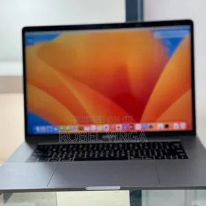 Photo - New Laptop Apple MacBook Pro M1 16GB Intel Core I7 SSD 512GB