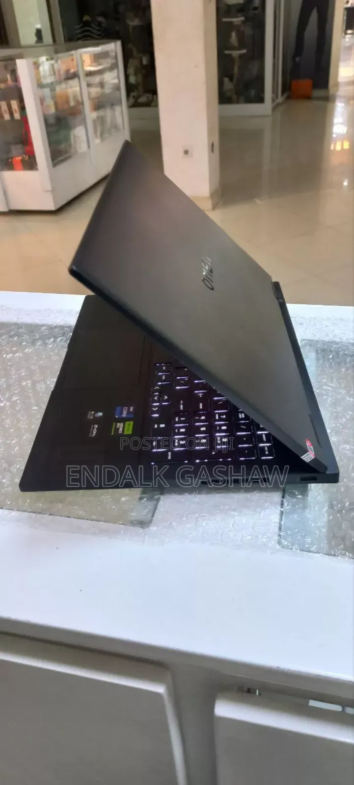 New Laptop HP Omen 16 16GB Intel Core I9 SSD 1T