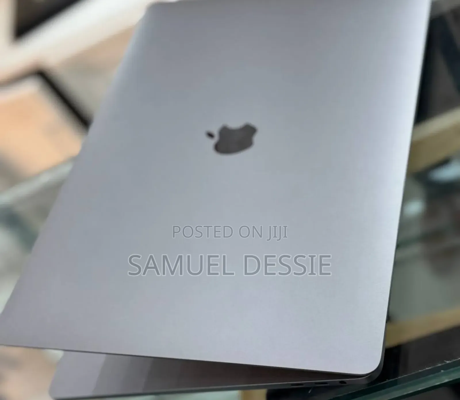 New Laptop Apple MacBook Pro 2017 16GB Intel Core I7 SSD 512GB