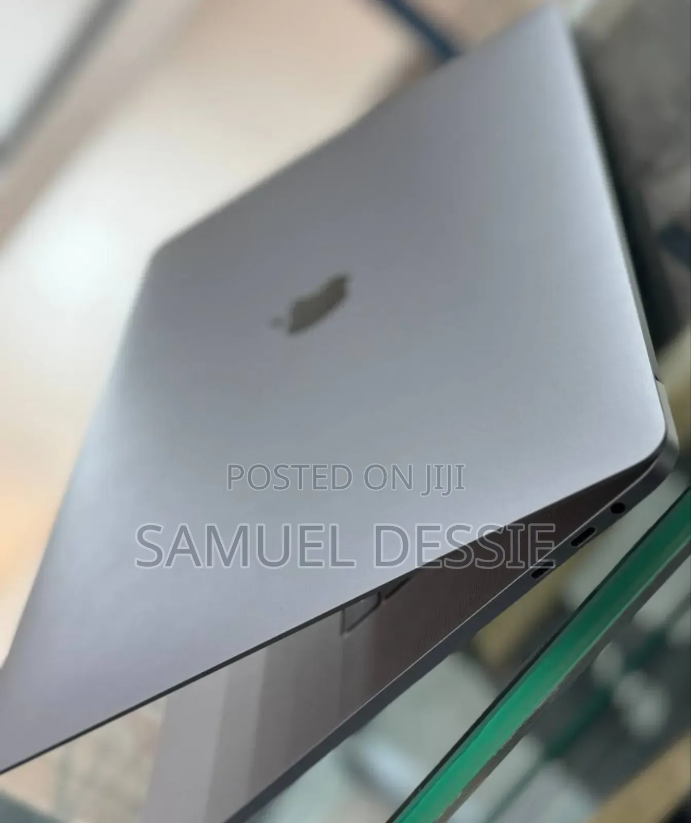 New Laptop Apple MacBook Pro 2017 16GB Intel Core I7 SSD 512GB