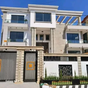 Photo - 8bdrm House in Addis Abeba, Bole for sale